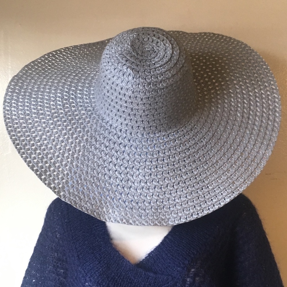 NWT Boho Chic Floppy Beach Hat! 🌞